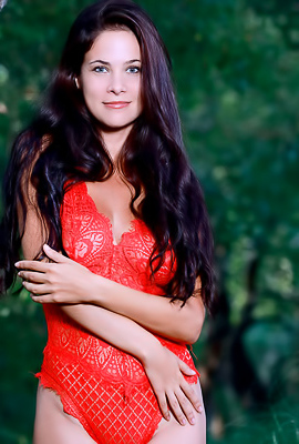 Scarlet Full Nude Erotica