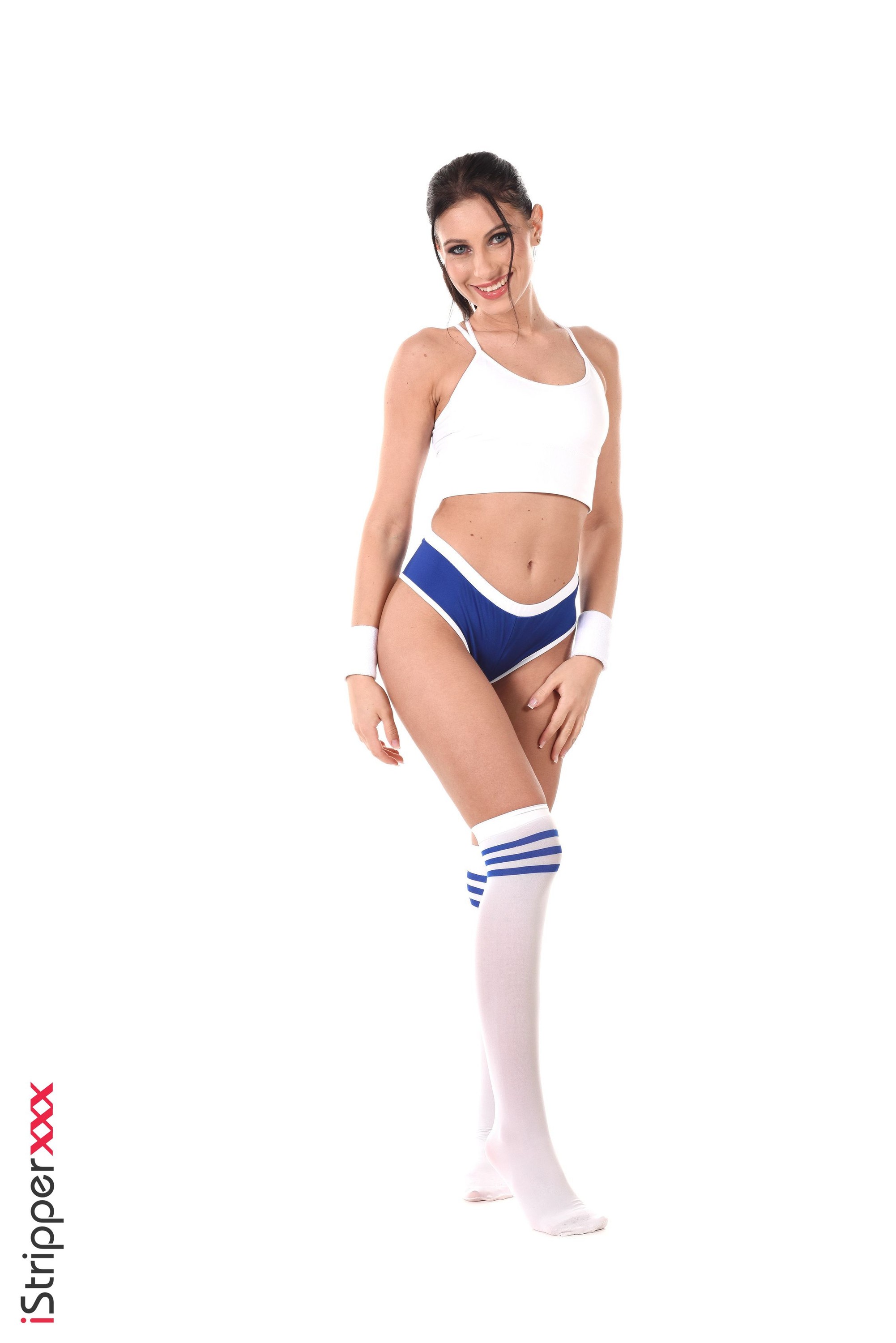 Lilly Bella In Blue Panties - Photo 00