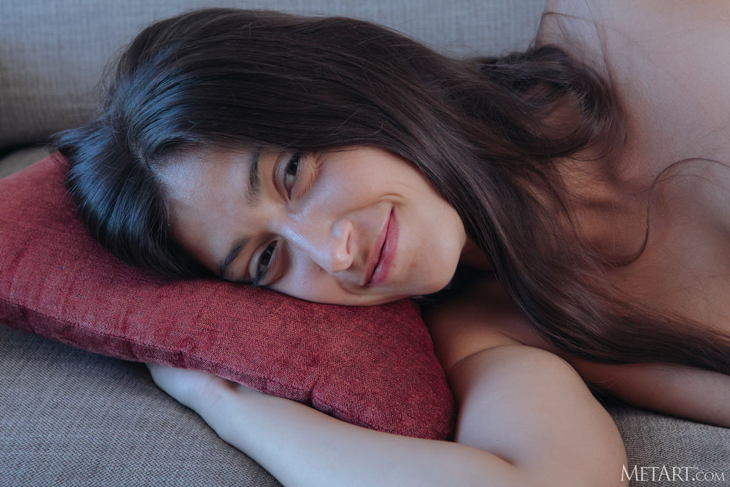 Fedra Rolls Over So Ass Aficionados Can Admire Her Curvy Bubble Butt - Photo 08