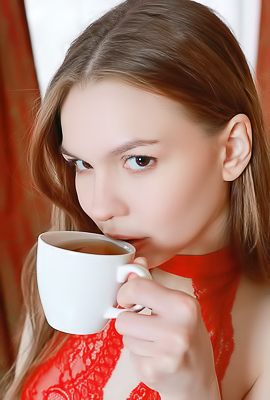 /Lana Rose Baring Her Beautiful Breasts With A Sultry Pout