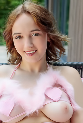 Sweet Young Pussy Rokki