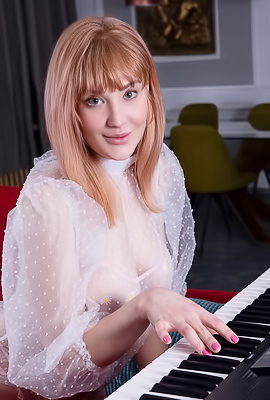 /Emily Blake Baring Her Beautiful Breasts And Giving Them A Playful Squeeze