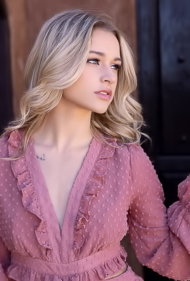 /Tavia Kicks Off Her High Heels And Wriggles Out Of Her Skimpy White Panties