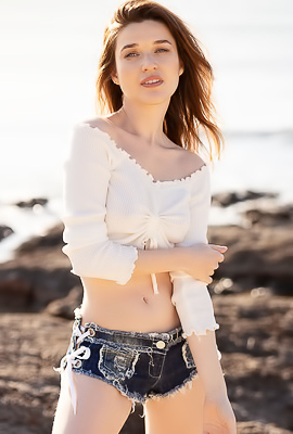 /Serena Wood Beautiful Breasts And Perfect Booty Exposed