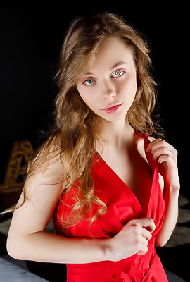 Bootylicious Young Girl Siya