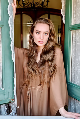 Vero Kai Goes Face Down On The Bed For A Lingering Look At Her Curvaceous Booty