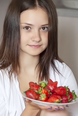 Matty Exposing The Intricate Contours Of Her Lush-lipped Pussy