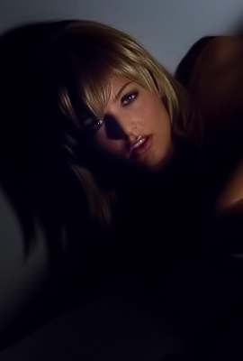 Macy Cartel Cumshot with a Light Bulb Inside Her Pussy